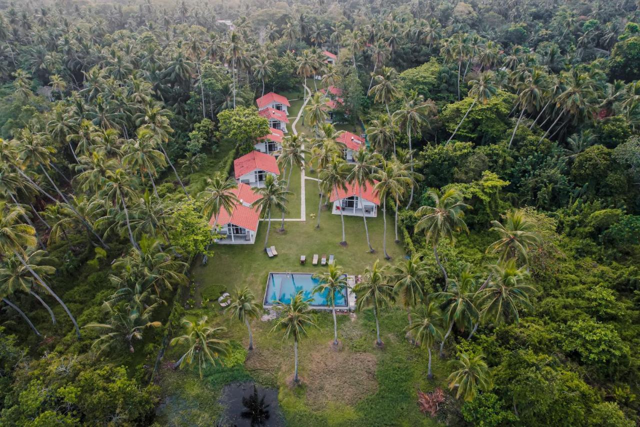 Simply Peace Hotel Tangalle Exterior photo
